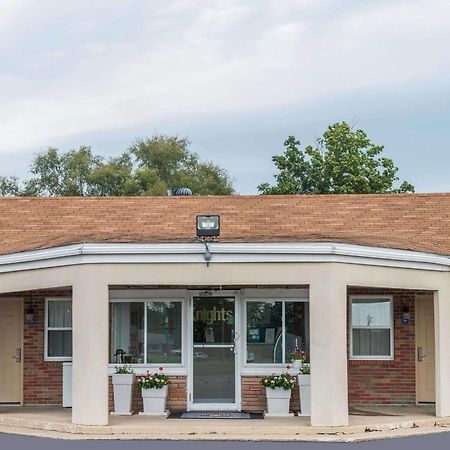 Rodeway Inn Pittsfield Eksteriør billede
